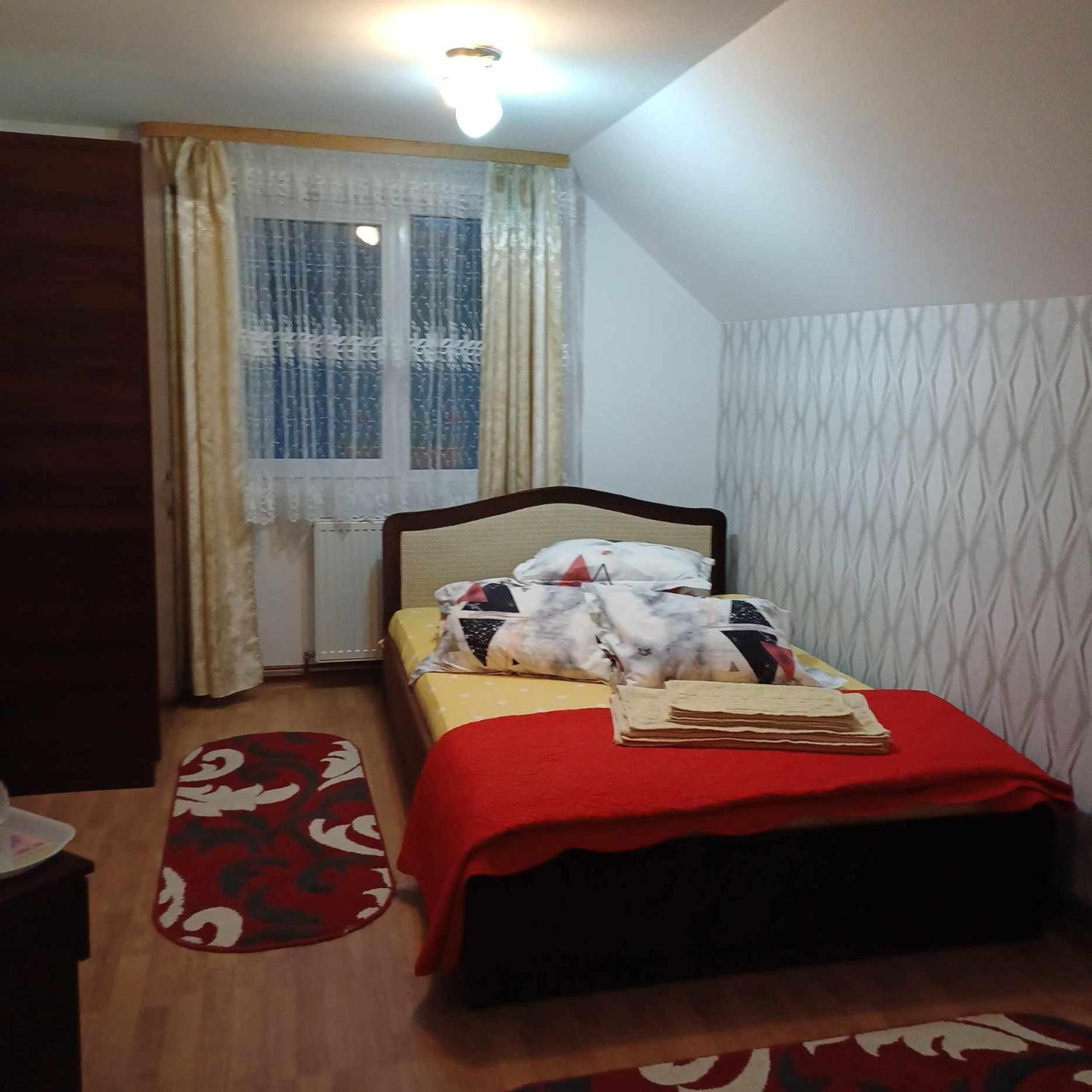 큼홀룸그몰도베네스크 Casa Mihaela 아파트 외부 사진